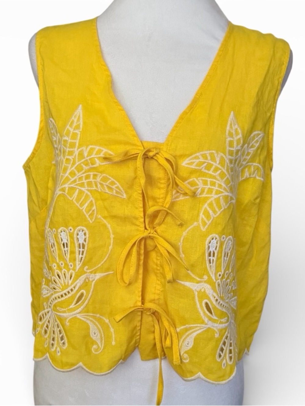 NEW Christian Siriano Yellow Embellished Crop Tank Top SZ MEDIUM